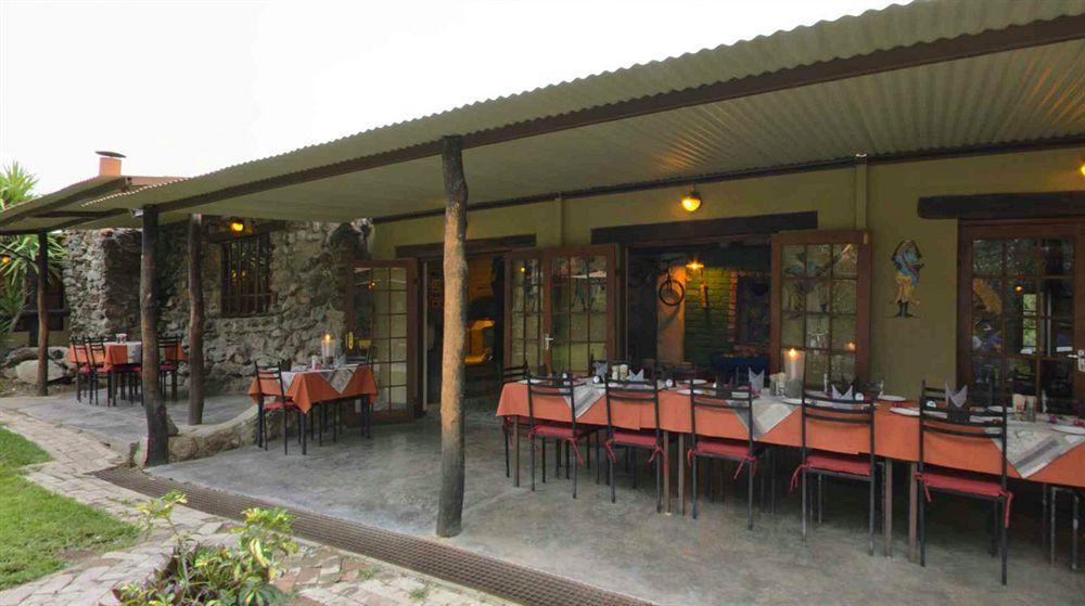 Gondwana Etosha Safari Camp Villa Okaukuejo Bagian luar foto