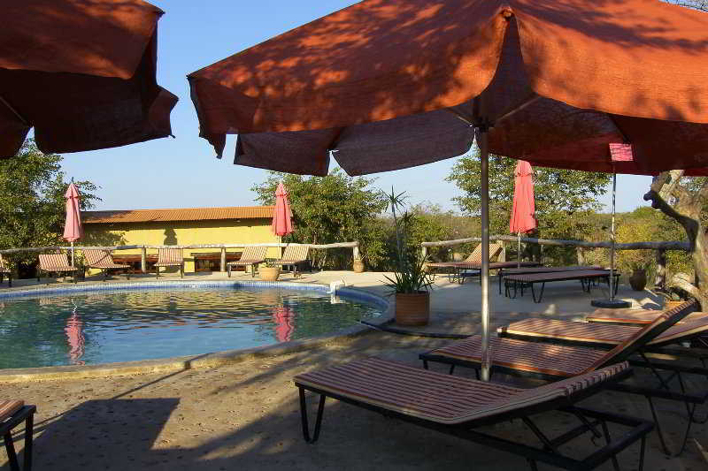 Gondwana Etosha Safari Camp Villa Okaukuejo Bagian luar foto