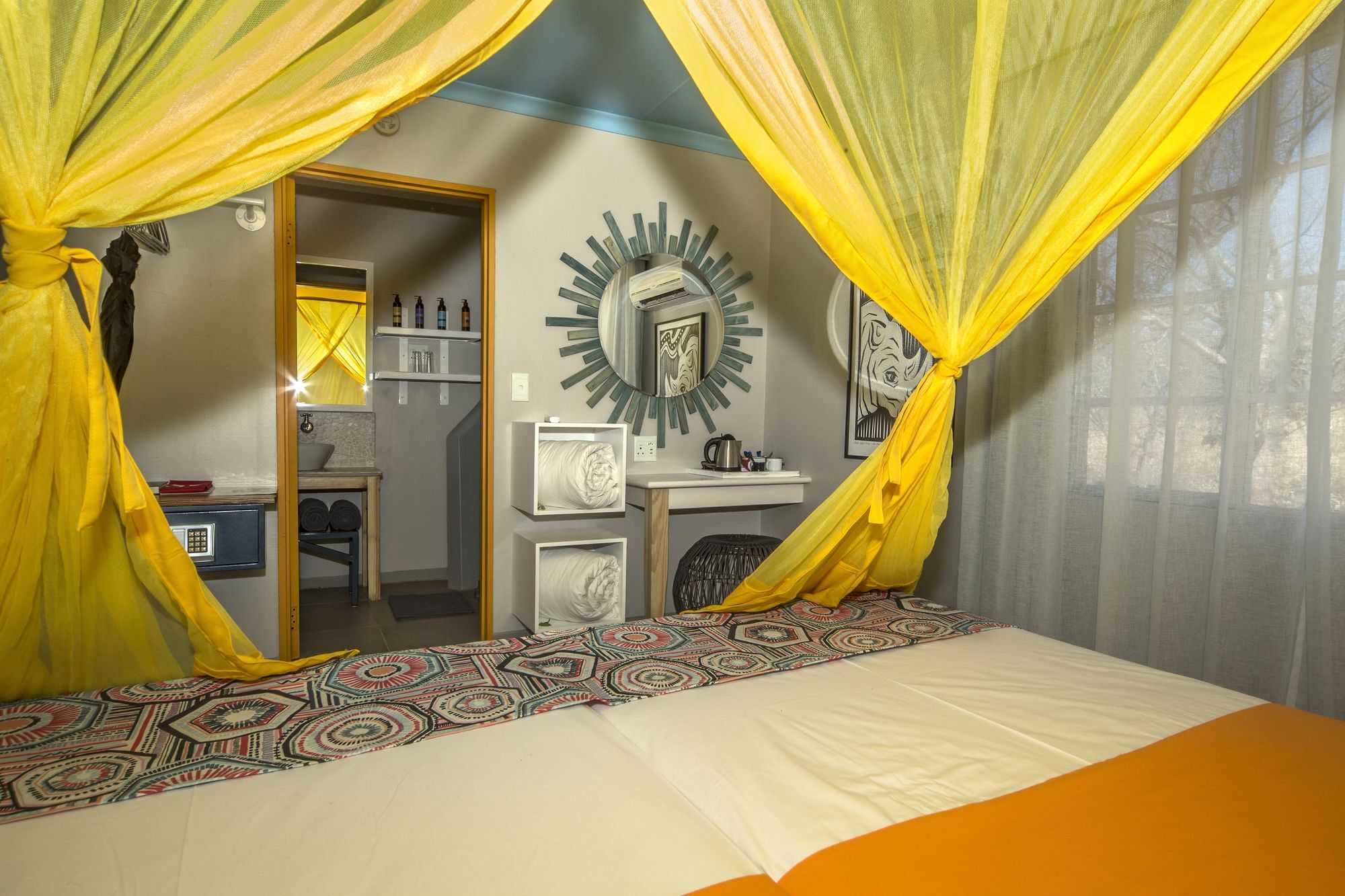 Gondwana Etosha Safari Camp Villa Okaukuejo Bagian luar foto